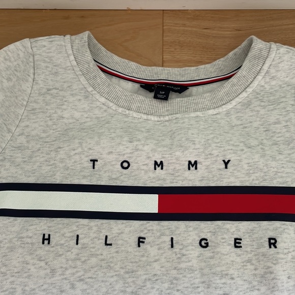 Tommy Hilfiger sweater dress - Picture 2 of 4